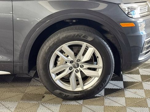 Used 2020 Audi Q5 2.0T Premium w/ Convenience Package AWD/4WD image 24