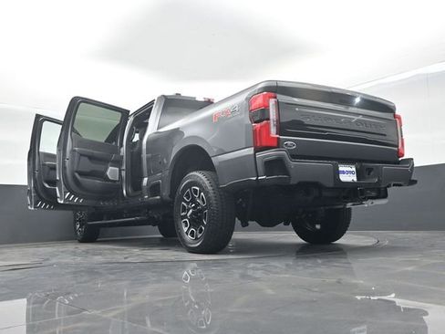 New 2026 Ford F250 Platinum image 74