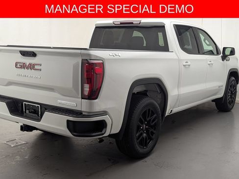 Used 2026 GMC Sierra 1500 Elevation AWD/4WD image 4