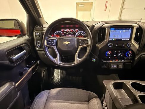 Used 2021 Chevrolet Silverado 1500 LT w/ Bed Protection Package RWD image 29