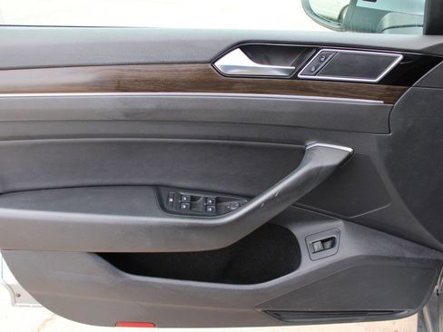 Used 2019 Volkswagen Arteon SEL FWD image 15