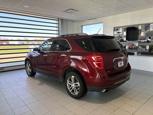 Used 2016 Chevrolet Equinox LTZ w/ Enhanced Convenience Package image 3