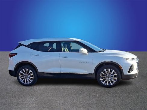 Used 2022 Chevrolet Blazer Premier image 4