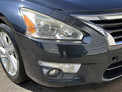 Used 2013 Nissan Altima 2.5 SL FWD image 9