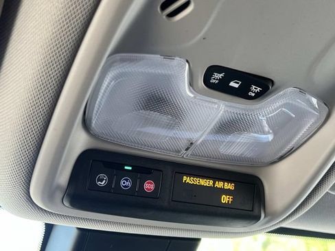 Used 2024 Buick Encore GX Preferred w/ Comfort Package FWD image 30