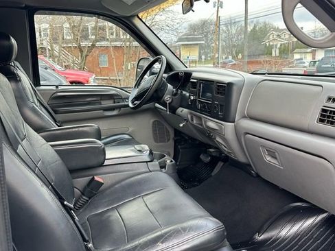 Used 2002 Ford F350 Lariat image 11