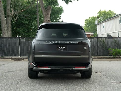 Used 2023 Land Rover Range Rover SE AWD/4WD image 8