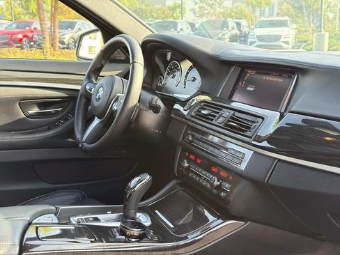 Used 2016 BMW 550i Sedan RWD image 20