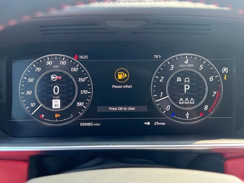 Used 2022 Land Rover Range Rover Sport SVR image 13