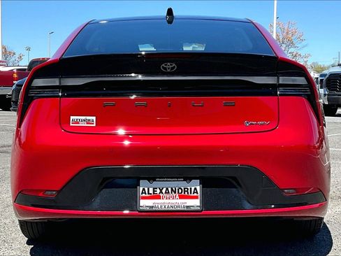 Used 2026 Toyota Prius Plug-In Hybrid w/ Limited Premium Package image 4