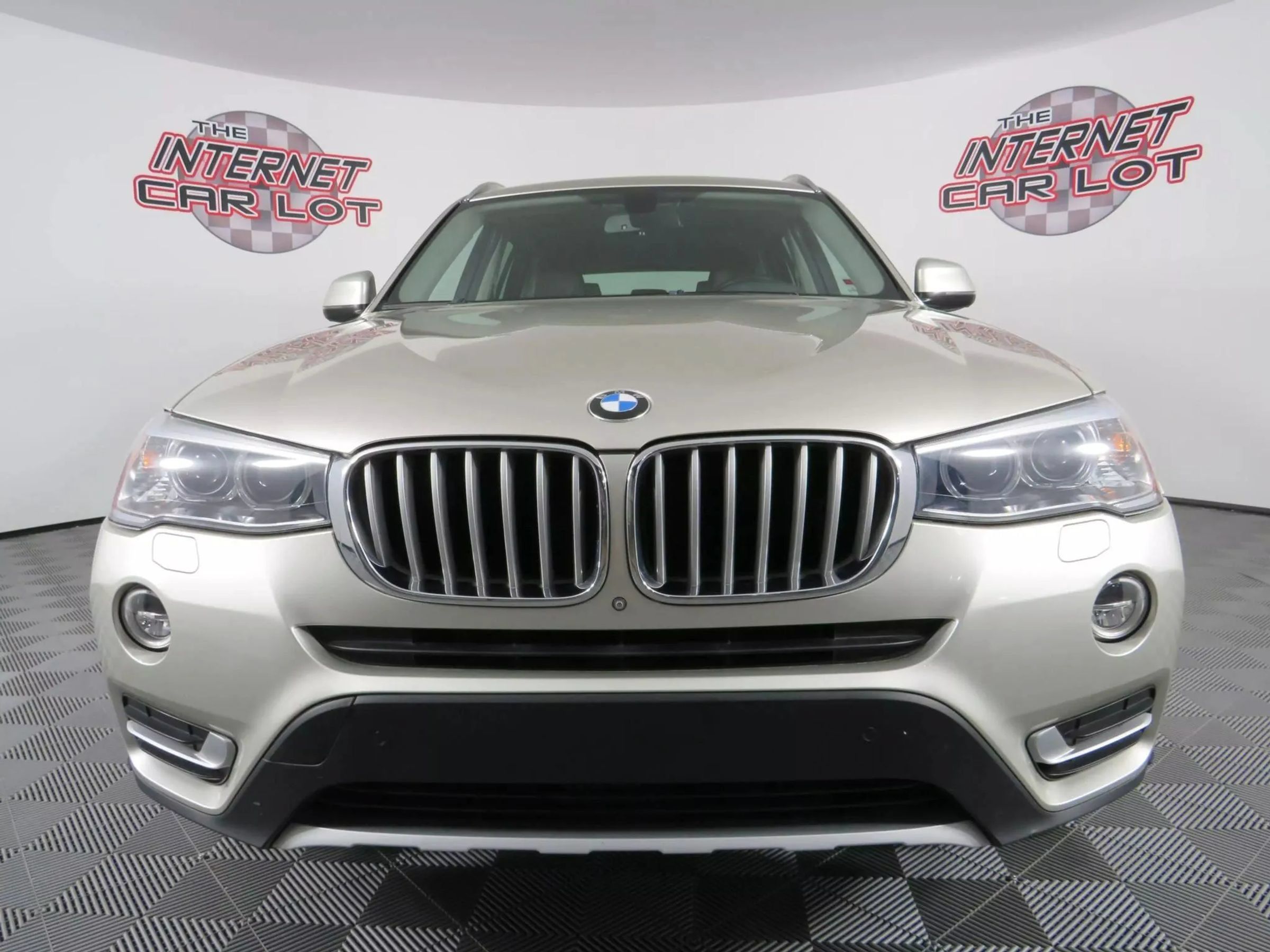 Used 2017 BMW X3 xDrive35i AWD/4WD image 2
