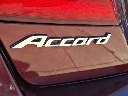 Used 2014 Honda Accord Sport image 30