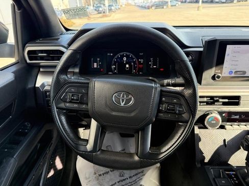 Used 2025 Toyota Tacoma SR5 image 14