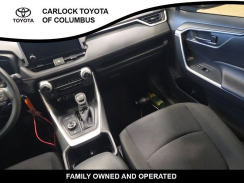 Used 2025 Toyota RAV4 LE AWD/4WD image 18