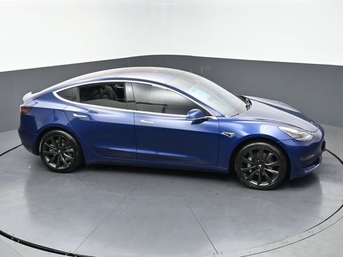 Used 2017 Tesla Model 3 Long Range image 48