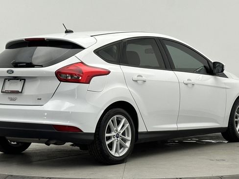Used 2018 Ford Focus SE image 7