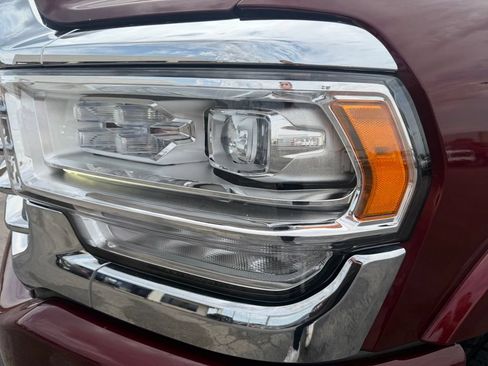 Used 2024 RAM 2500 Limited w/ Safety Group AWD/4WD image 11