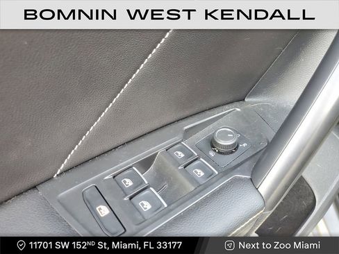 Used 2022 Volkswagen Tiguan SE R-Line image 20