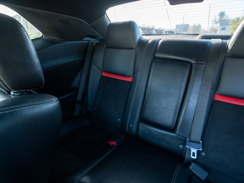 Used 2009 Dodge Challenger SRT8 w/ SRT Option Group II RWD image 18