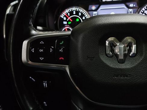 Used 2019 RAM 1500 Laramie image 19