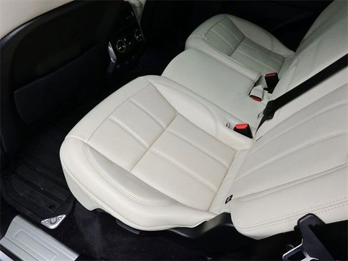 Used 2022 Land Rover Range Rover Sport HSE Silver Edition image 14