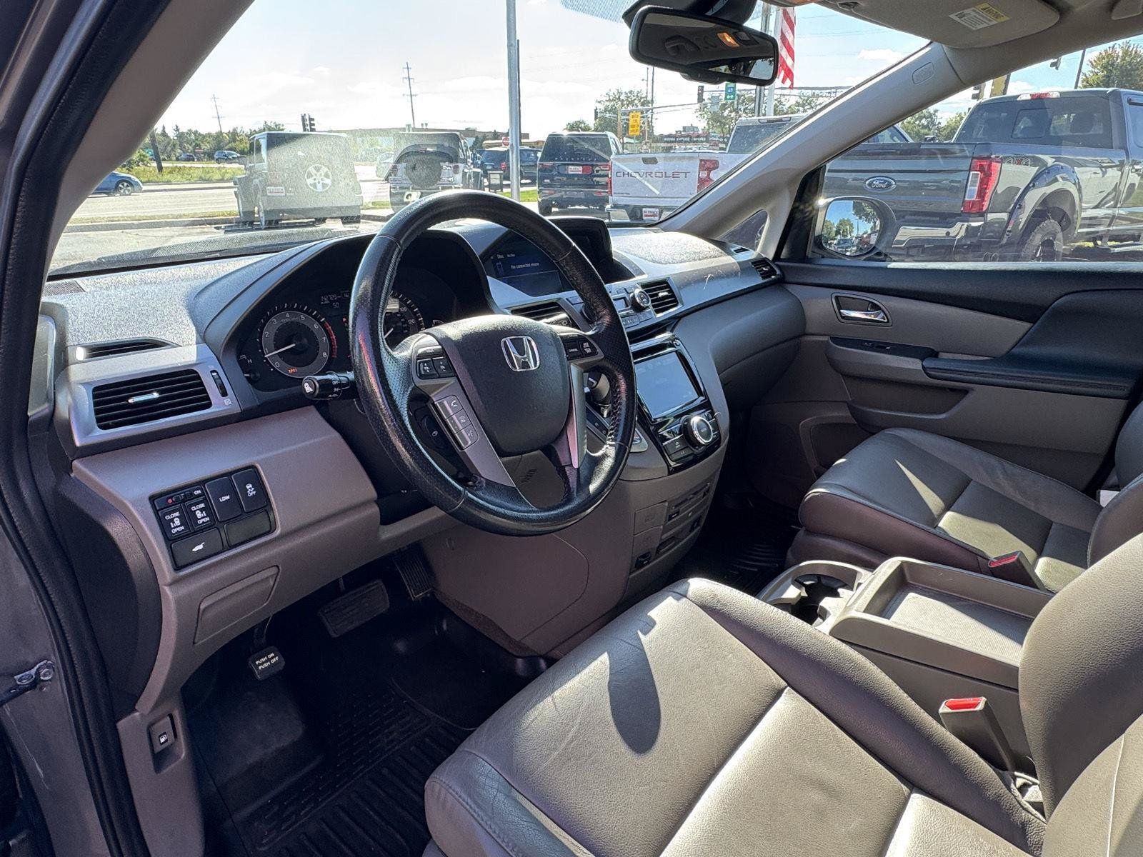 Used 2015 Honda Odyssey EX-L image 15
