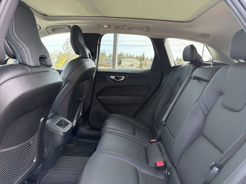 Used 2023 Volvo XC60 B5 Plus w/ Protection Package Premier AWD/4WD image 26