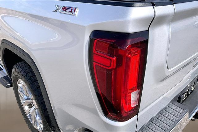 Used 2021 GMC Sierra 1500 SLT AWD/4WD image 27