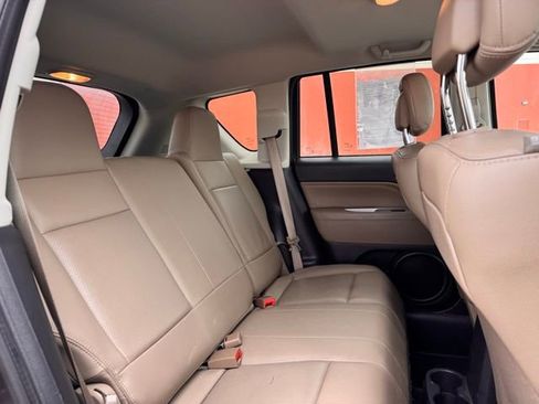 Used 2016 Jeep Compass High Altitude image 25