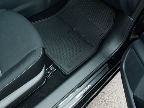 Used 2025 Nissan Sentra SV w/ All-Weather Package image 26