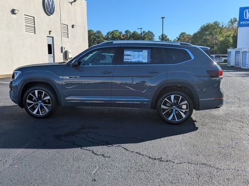New 2026 Volkswagen Atlas SEL Premium R-Line AWD/4WD image 8