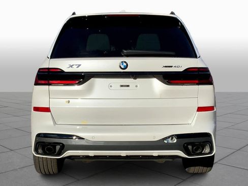New 2026 BMW X7 xDrive40i w/ M Sport Package image 4