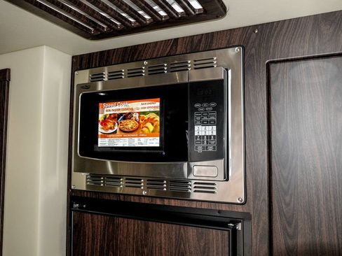 New 2024 Mercedes-Benz Sprinter 3500 image 36