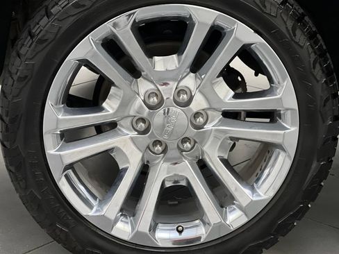 Used 2018 GMC Yukon Denali w/ Open Road Package AWD/4WD image 82