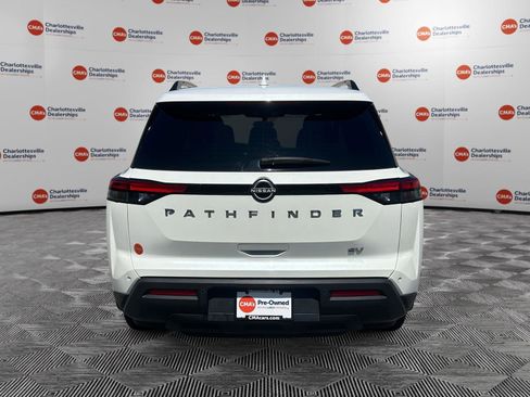 Certified 2024 Nissan Pathfinder SV image 4