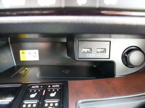 Used 2021 Lexus RX 450h AWD w/ Premium Package image 33