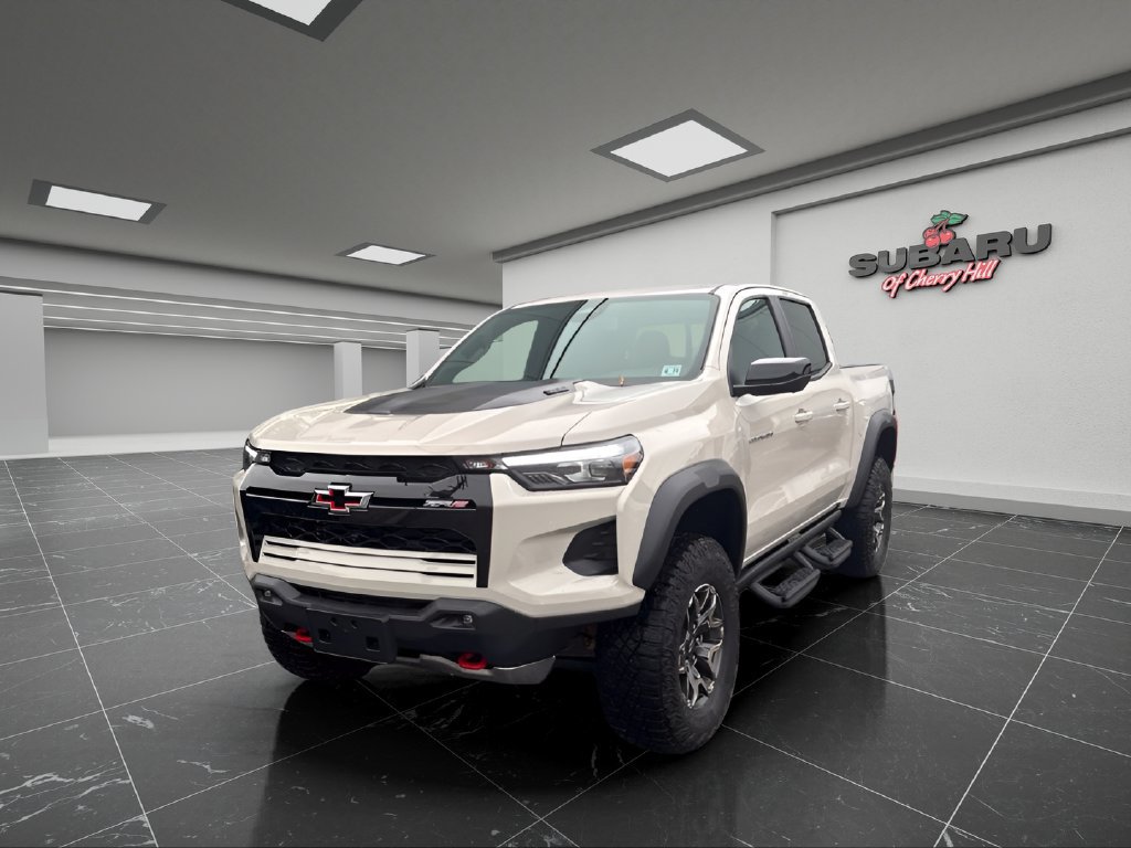 Used 2026 Chevrolet Colorado ZR2 w/ Technology Package AWD/4WD image 5