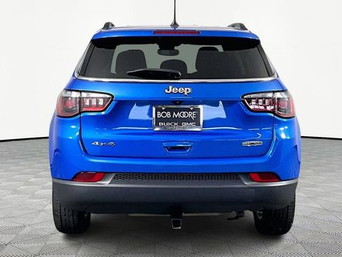 Used 2022 Jeep Compass Latitude w/ Convenience Group image 5