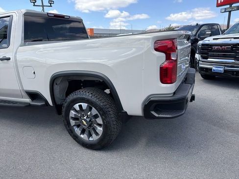 New 2026 Chevrolet Silverado 2500 Custom w/ Custom Value Package AWD/4WD image 10