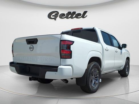 New 2026 Nissan Frontier 2WD Crew Cab image 5