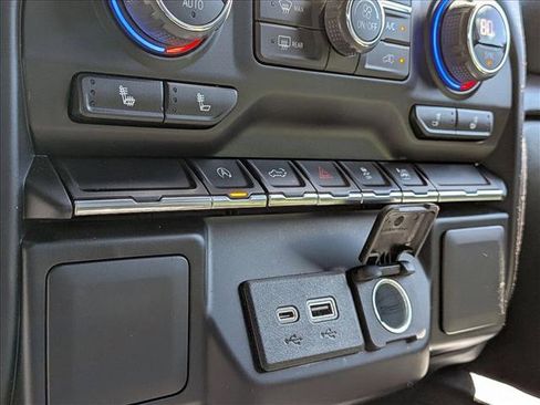 Used 2022 Chevrolet Silverado 1500 RST image 9