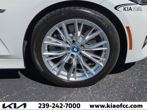 Used 2023 BMW 330e w/ Driving Assistance Package image 11