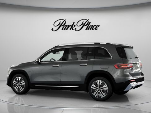 New 2026 Mercedes-Benz GLB 250 image 11