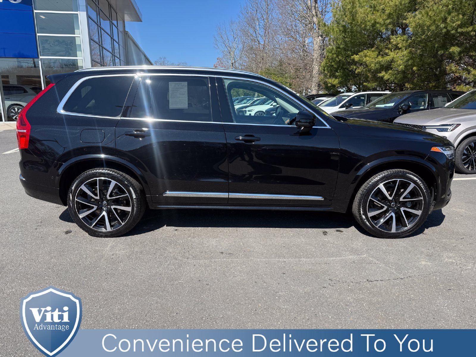 Certified 2025 Volvo XC90 B6 Plus w/ Protection Package Premier AWD/4WD image 9