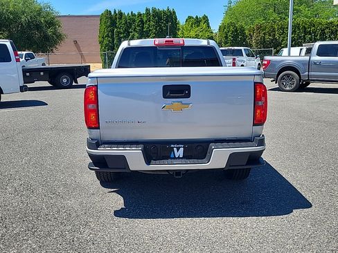 Used 2017 Chevrolet Colorado Z71 AWD/4WD image 6