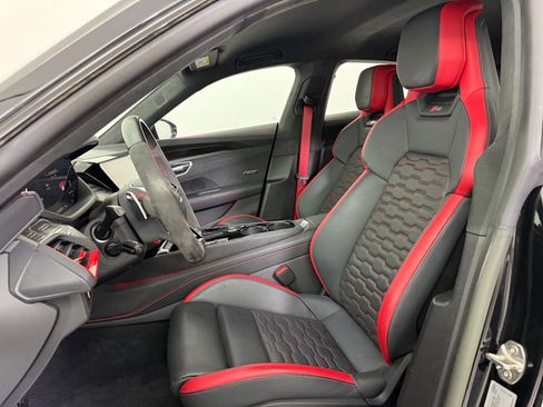 Used 2023 Audi RS e-tron GT image 5