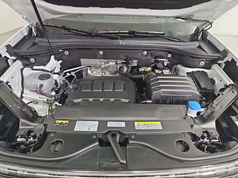 New 2026 Volkswagen Atlas SEL Premium R-Line AWD/4WD image 14