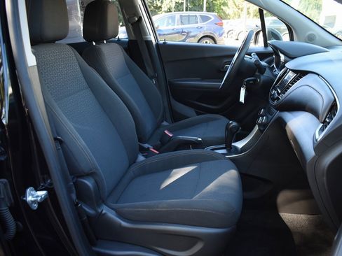 Used 2020 Chevrolet Trax LS w/ Tint and Cruise Package image 22