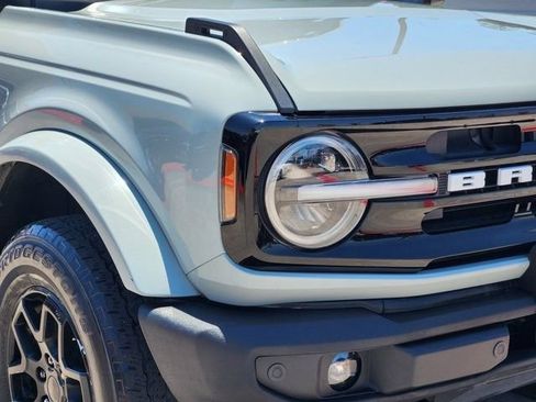 Used 2022 Ford Bronco Outer Banks AWD/4WD image 9