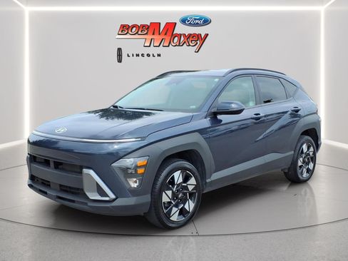 Used 2025 Hyundai Kona SEL AWD/4WD image 1